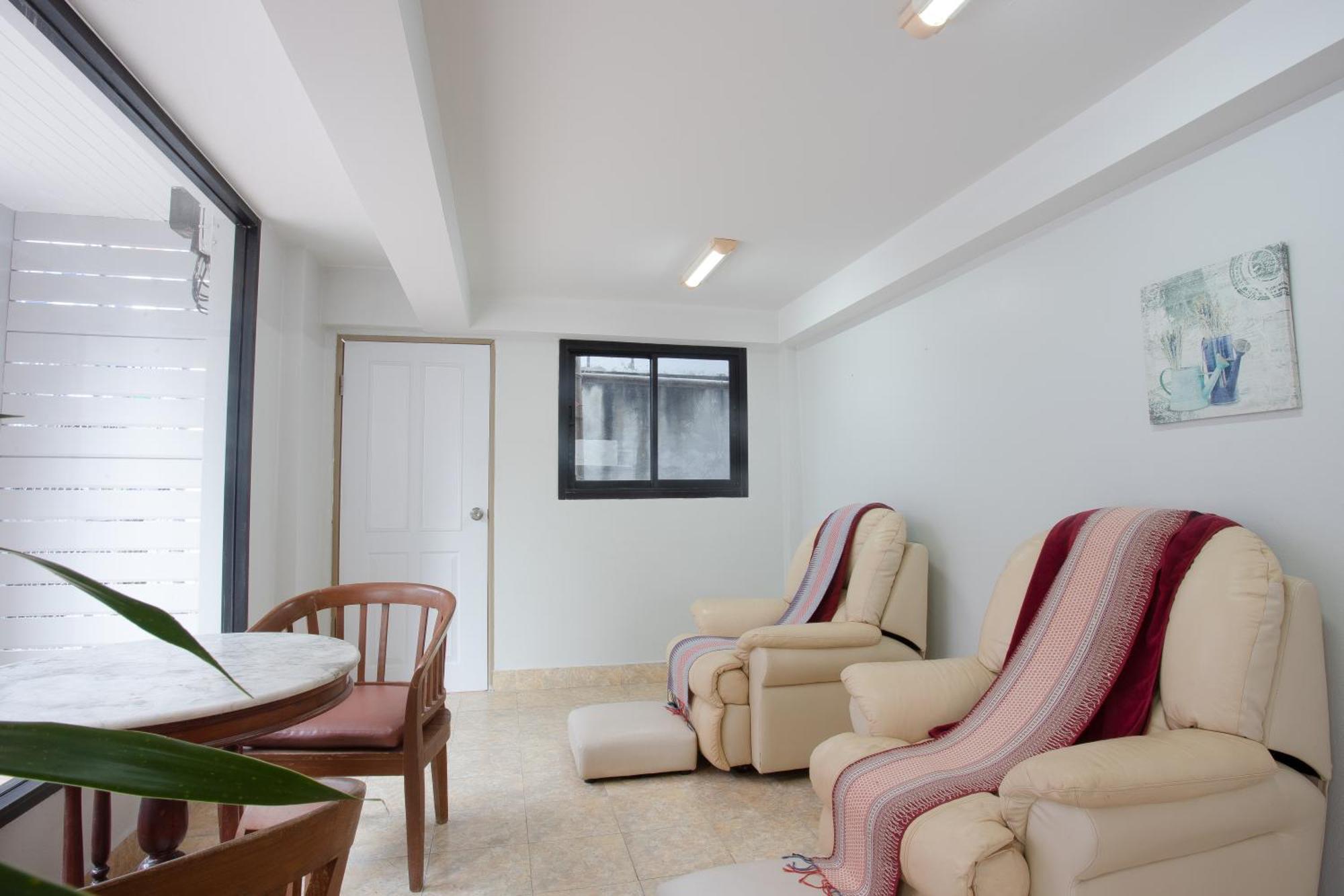 The Corner Apartment Patong Ngoại thất bức ảnh