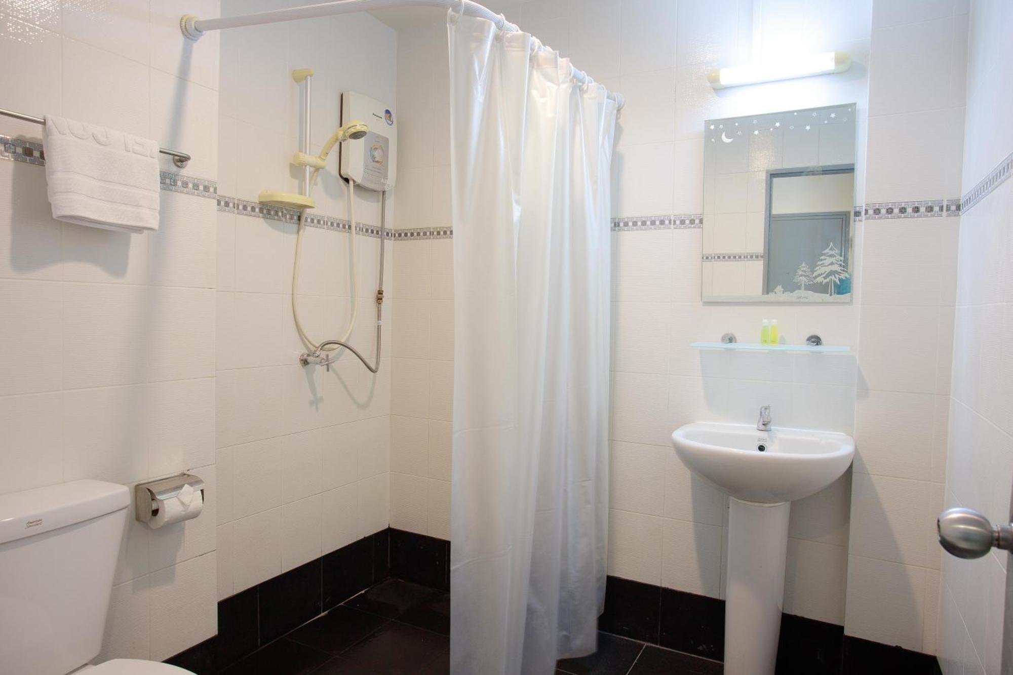 The Corner Apartment Patong Ngoại thất bức ảnh