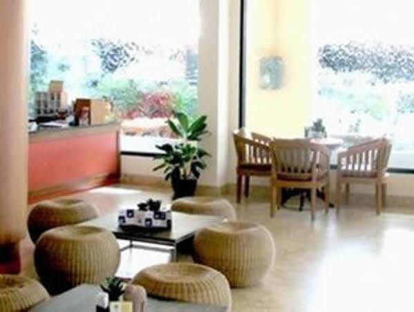 The Corner Apartment Patong Ngoại thất bức ảnh